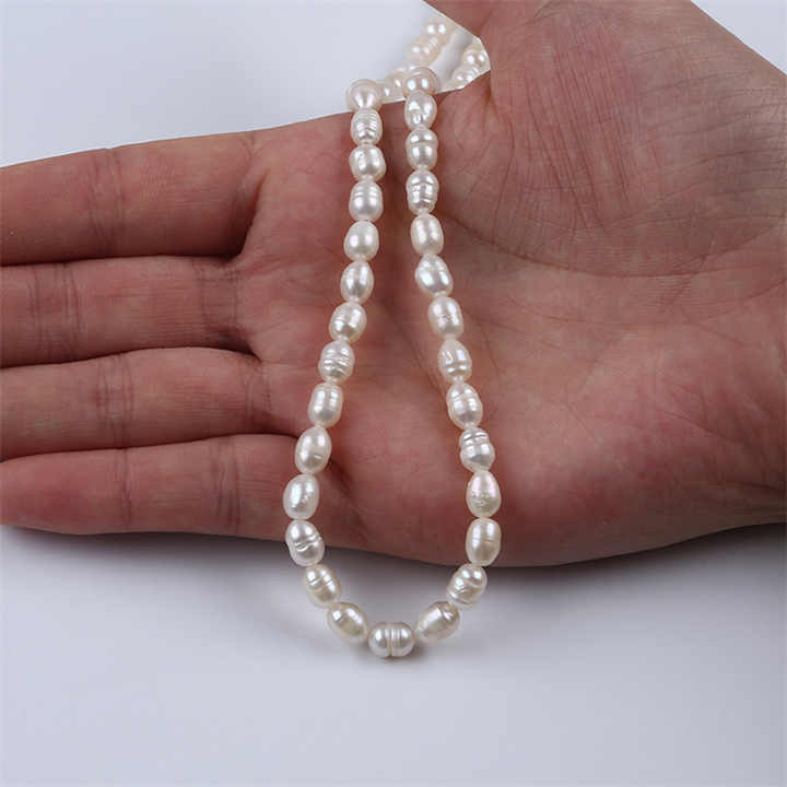 Design for Women and Girls- Simple Rice Pearl Necklace 