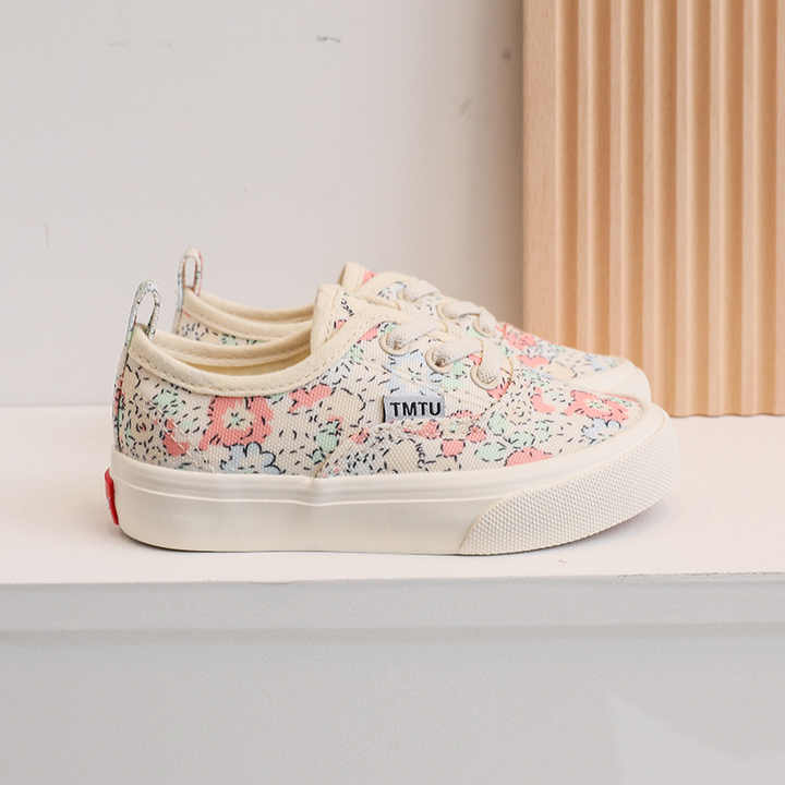 Fashionable Polka Dot Printed Casual Shoes