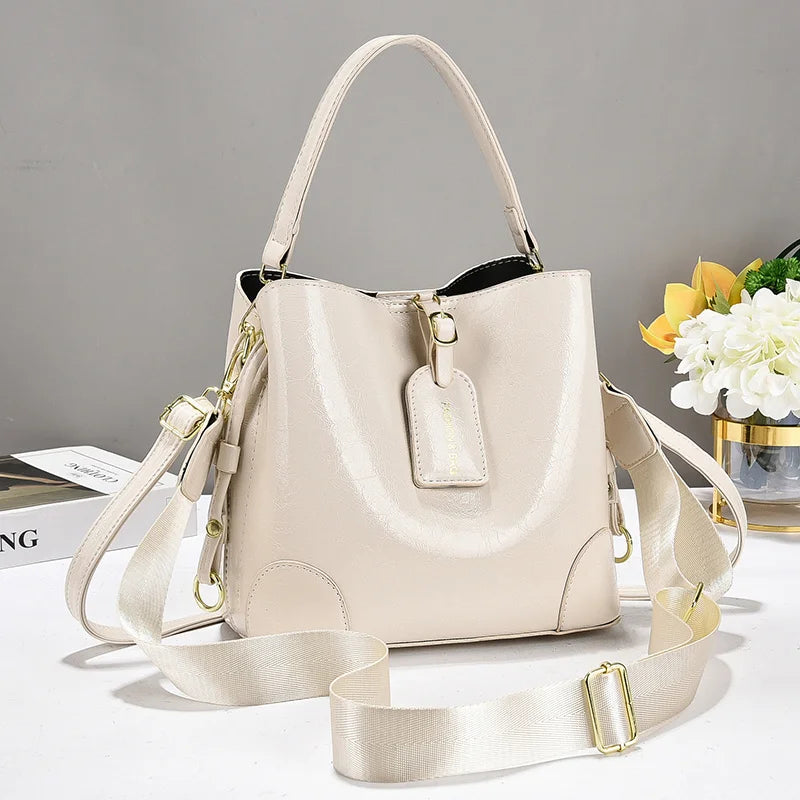 New high quality large capacity women's handbags 