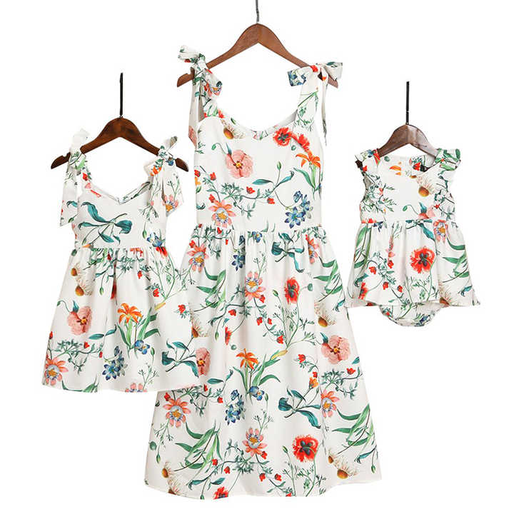 Women's Clothing, Mommy &amp; Me Chiffon Bowknot Floral Strappy Dress, Matching Sleeveless Chiffon Dress with Shoulder Straps vWomen's Clothing, Mommy &amp; Me Chiffon Bowknot Floral Strappy Dress, Matching Sleeveless Chiffon Dress with Shoulder Straps v 