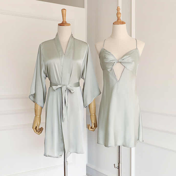 Women's sleepwear
