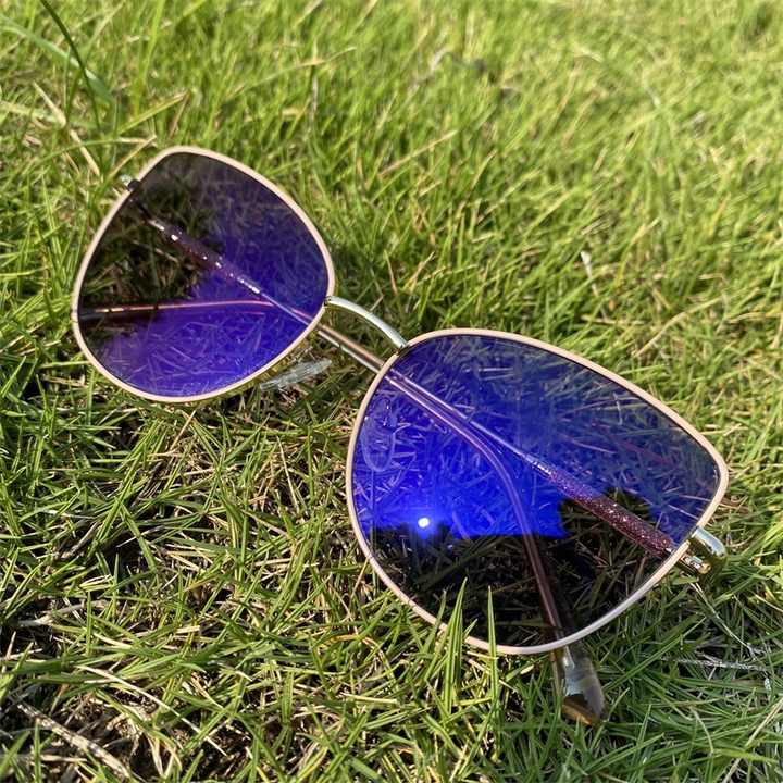Photochromic Metal Black Sunglasses 