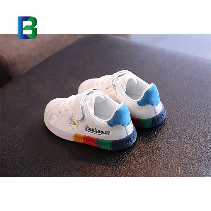 حذاء الأطفال الذكور Barchon bebe 2024 كاجوال . Barchon bebe 2024 Boys Casual Shoes for 1-4 Years Old