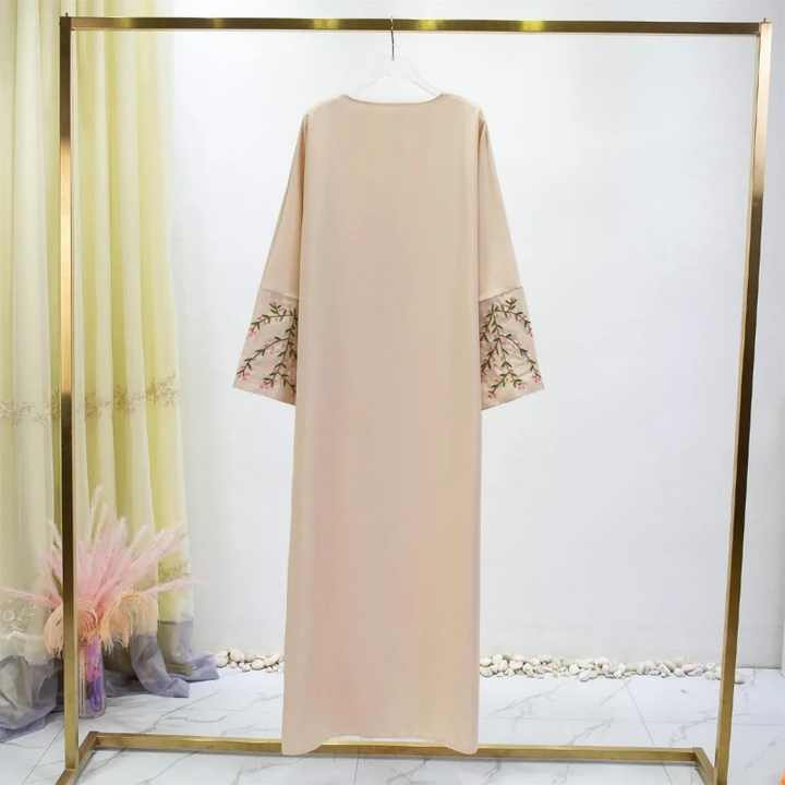 Colorful abayas for women 