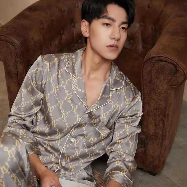 Men's Sleepwear, Luxury Summer Men's Pajamas. 
