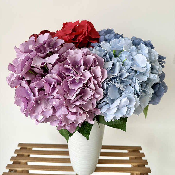 Cuban Touch Flower Home Wedding Decoration