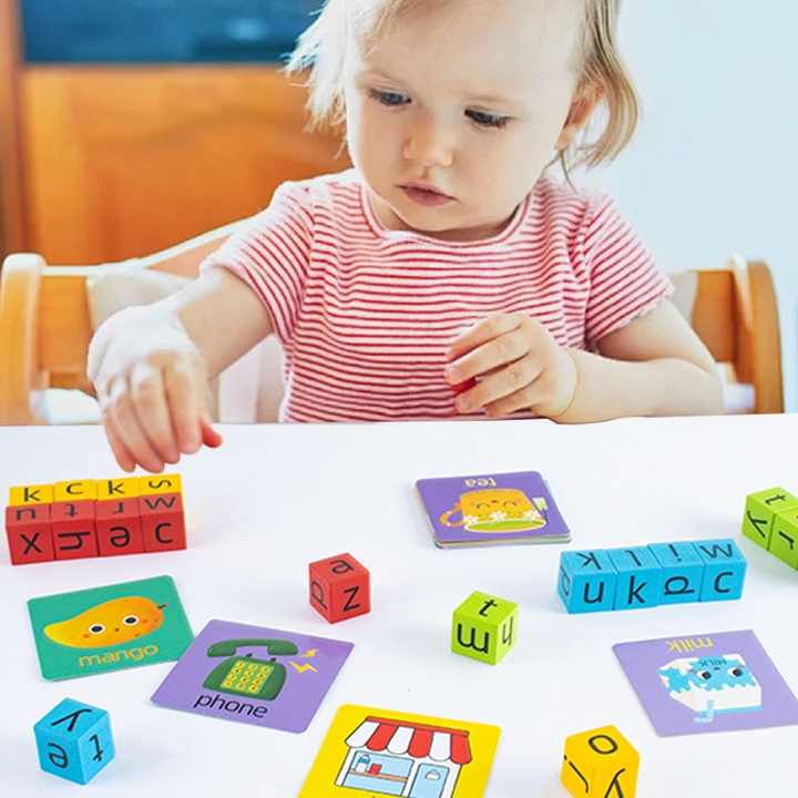 مكعبات بناء الحروف الخشبية، ألعاب تهجئة، أبجدية  Wooden Letter Building Blocks, Spelling Toys, English