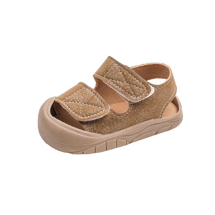 Children's shoes, resistant boys' sandals 