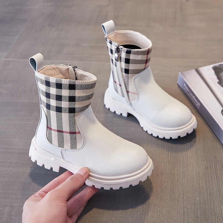 Girls' winter boots 