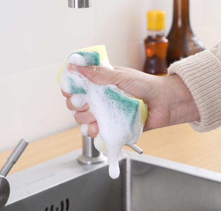 Raw cleaning materials 