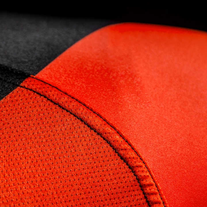 قميص ركوب الدراجات الرجالي