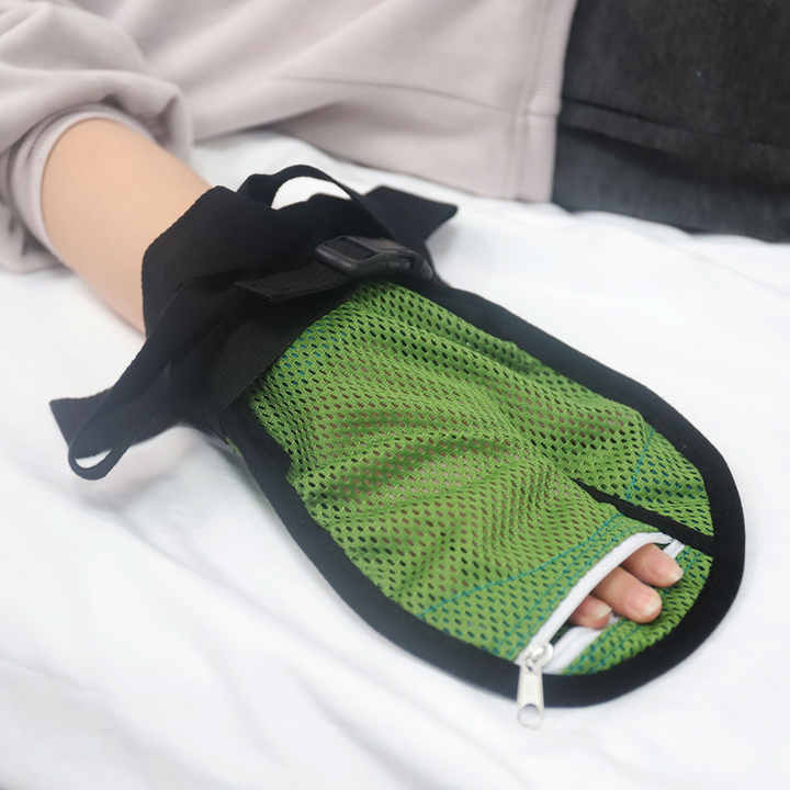 medical gloves
