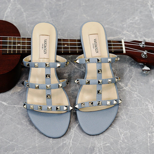 Women's casual shoes and slippers 