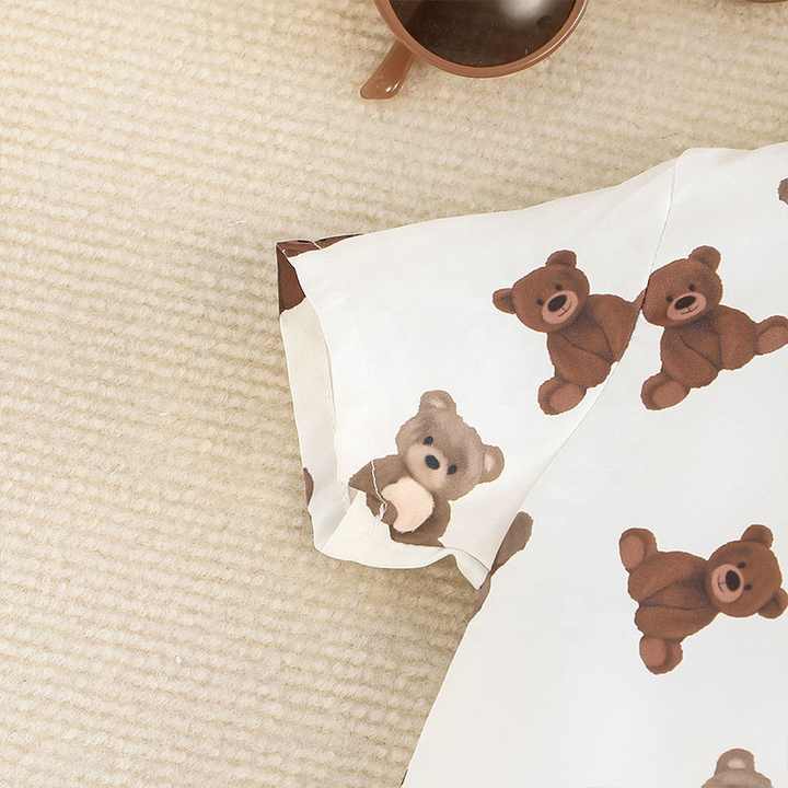 Boys' shorts and shirt clothing set 