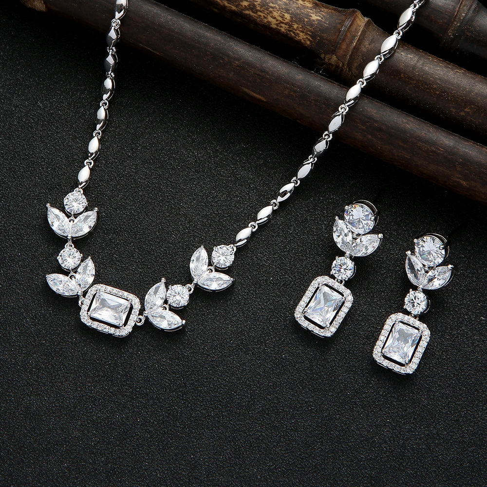 مجوهرات كلاسيكية - Gold Jewelr