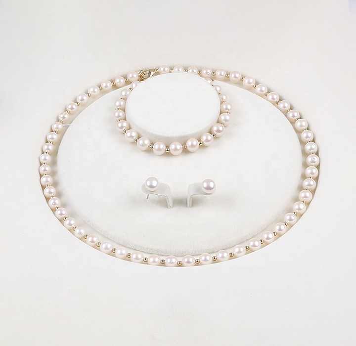 New jewelry set 