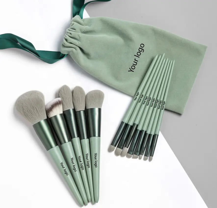High quality makeup brush 