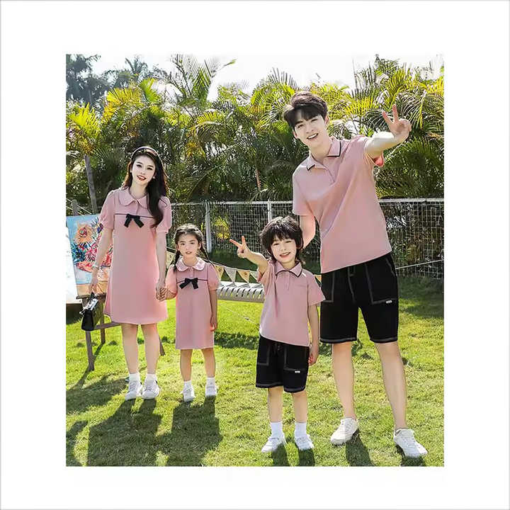 Matching family outfits for summer 