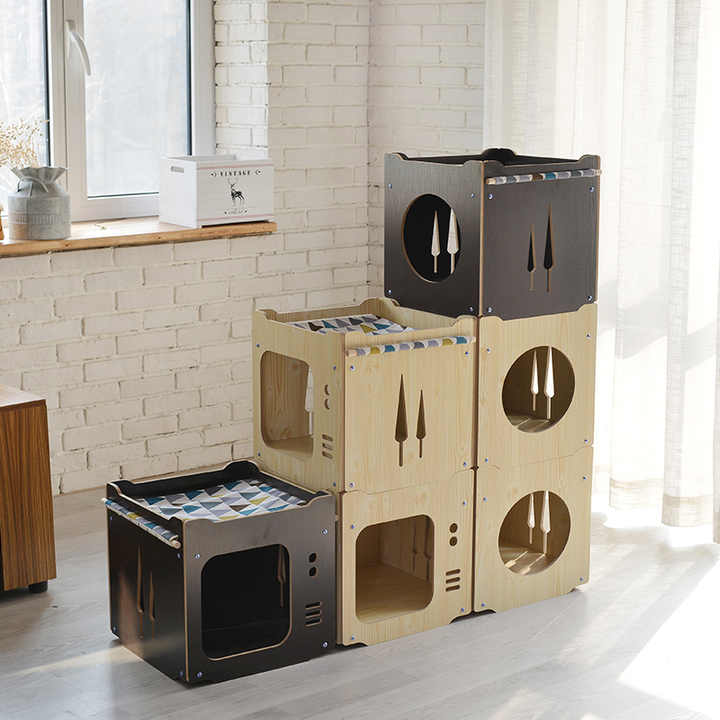 بيت الحيوانات الأليفة مع أرجوحة منزل قابل للإزالة . اكسسوارات حيوانات