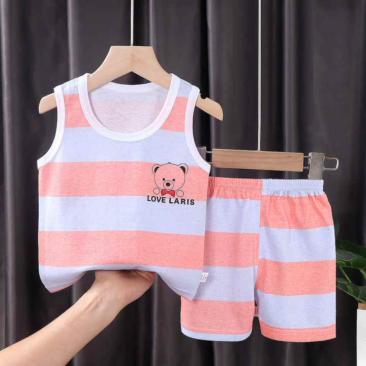 ملابس أطفال للأولاد والبنات صيفية، تي شيرت . Summer children's clothing for boys and g