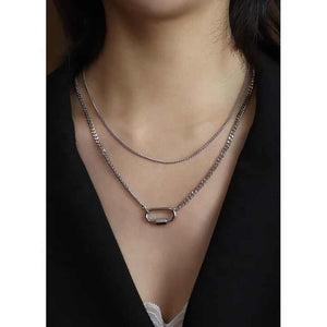 Women's necklace 