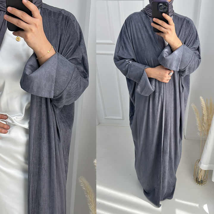 عبايه ملونة نسائيه