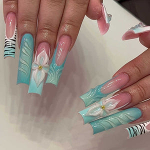 nails 