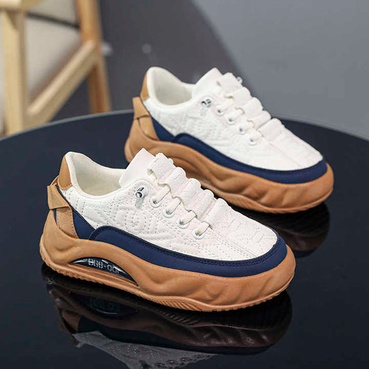 حذاء رياضي sneakers
