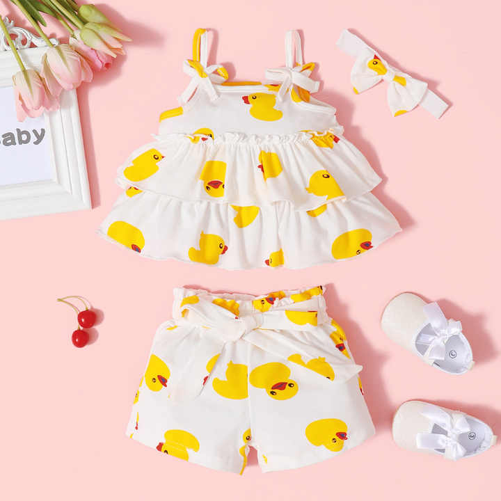 newborn girls 