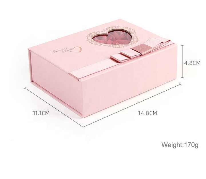 Gift Box Rose Flowers Christmas Gift Artificial Flowers. 