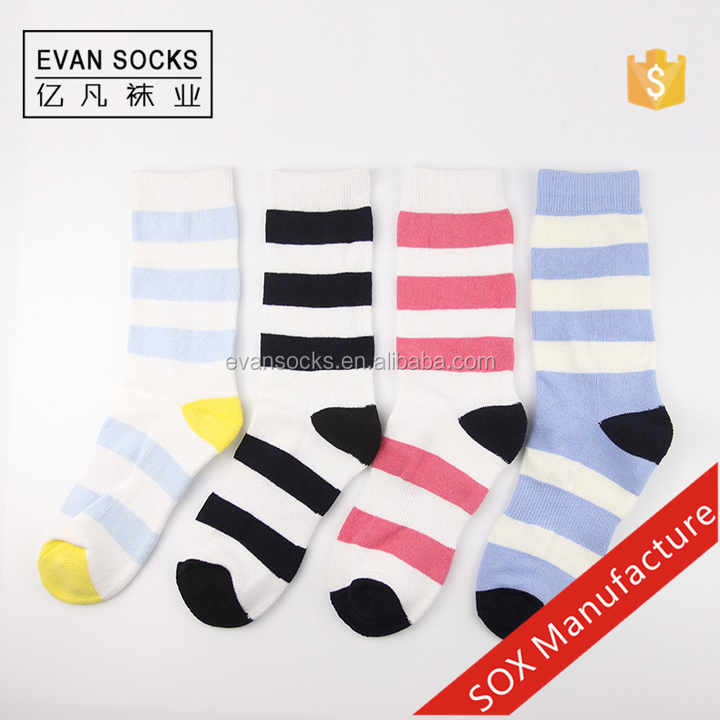 Socks High Quality Best Price Socks for Girls Women جوارب نسائية مخططة عالية الجودة بأفضل