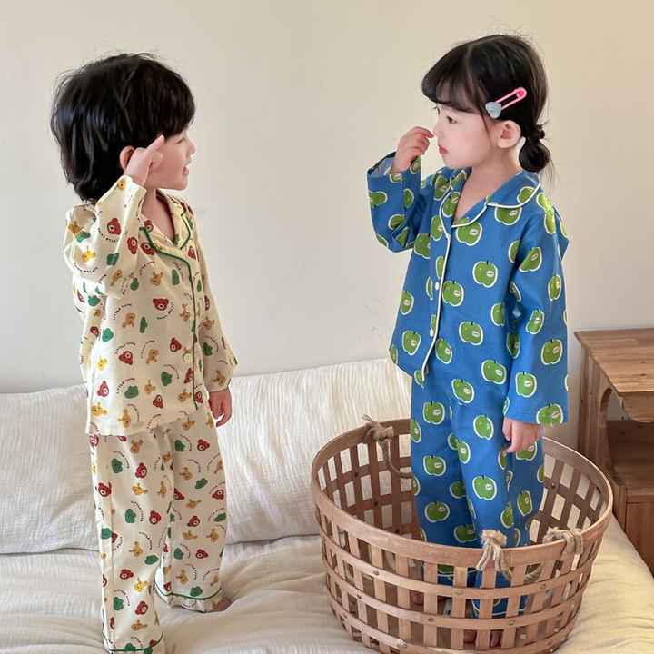 Children's Homewear Lovely Loose Sleepwear 2 Sets Breathable Cotton Long Sleeve Pajamas for Kids OEM 