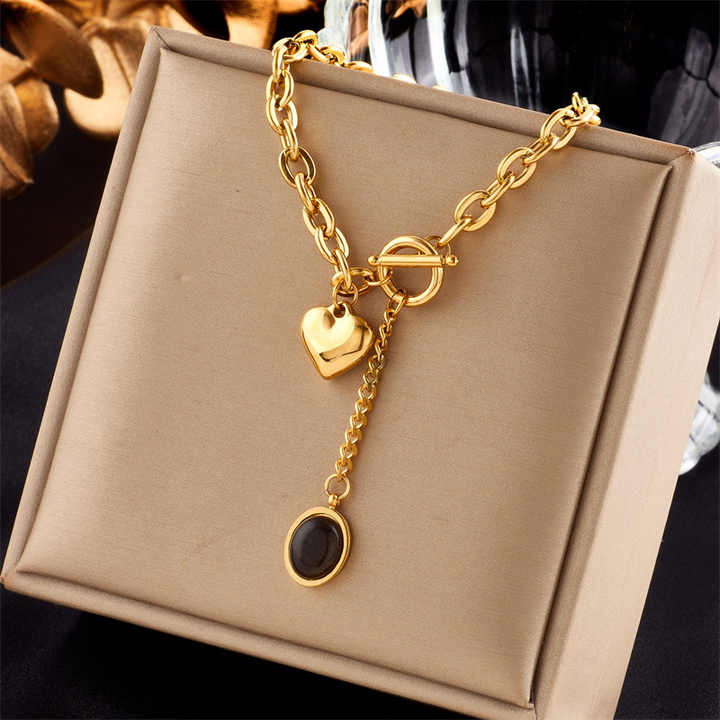 Jewelry and accessories 