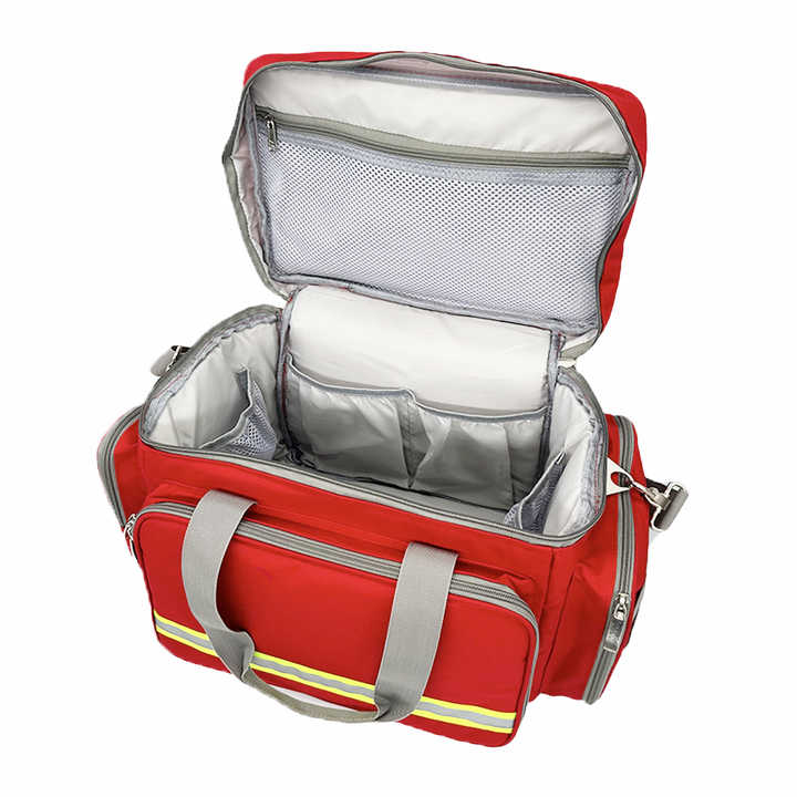 معدات الإسعافات الأولية الطبية الطارئة سعة كبيرة      . Large Capacity Emergency Medical First Aid Kit for