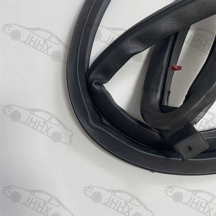 الاكسسوارات و قطع التعديل