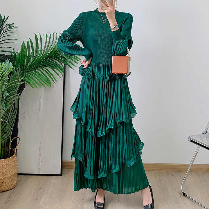 Women's long dress