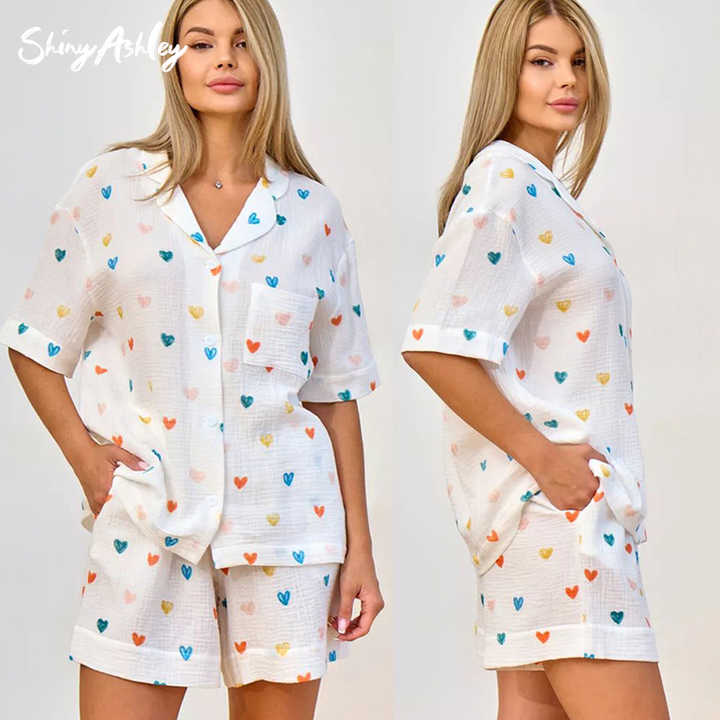 Women's sleepwear 