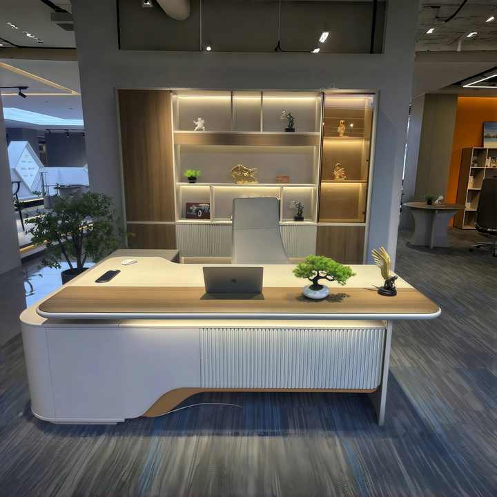 أثاث مكتب تنفيذي فاخر وعصري