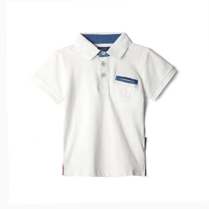 Summer clothes for children. 