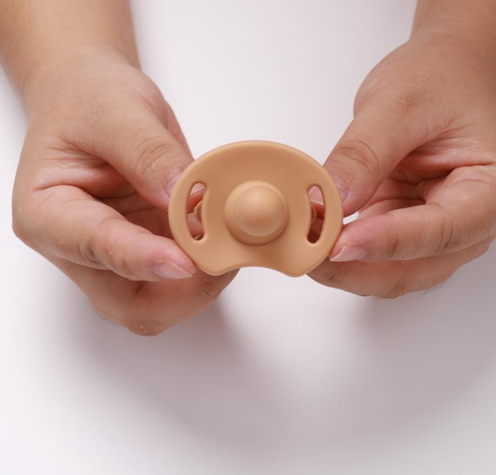 Wholesale Custom Newborn Funny-Baby Pacifier 