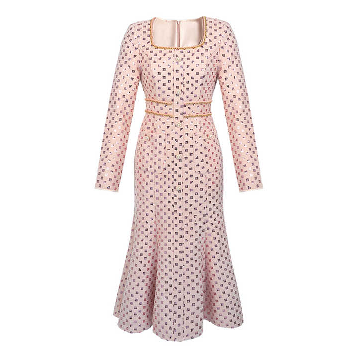 Elegant women's dress 