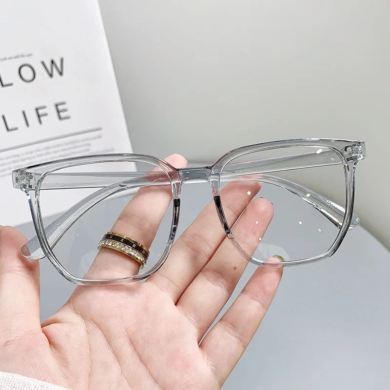 نظارة- Glasses