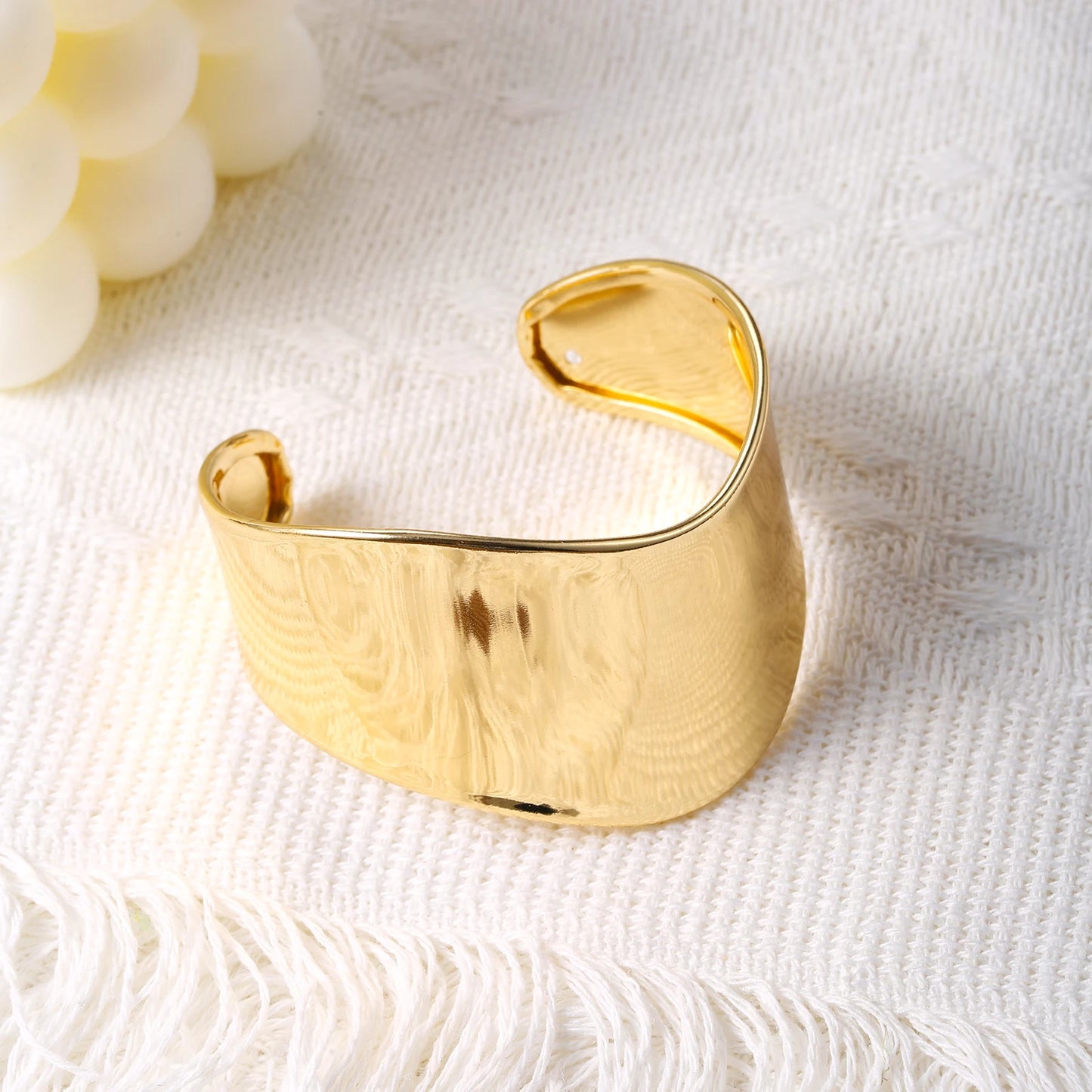 Han Han Jewelry Bracelet 