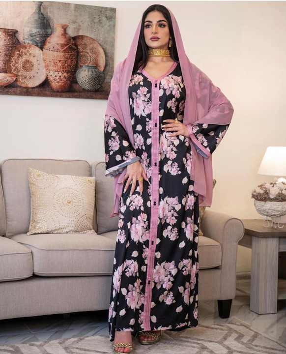 قفطان وجلابيات مغربي