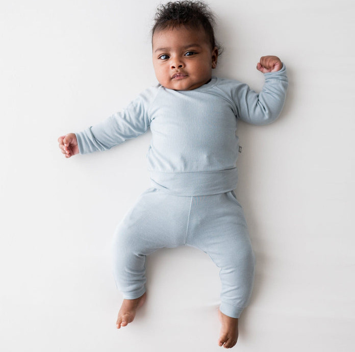 Children's clothing 