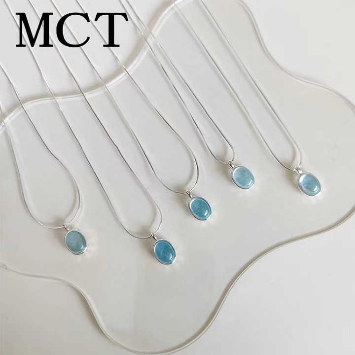 oval necklace 