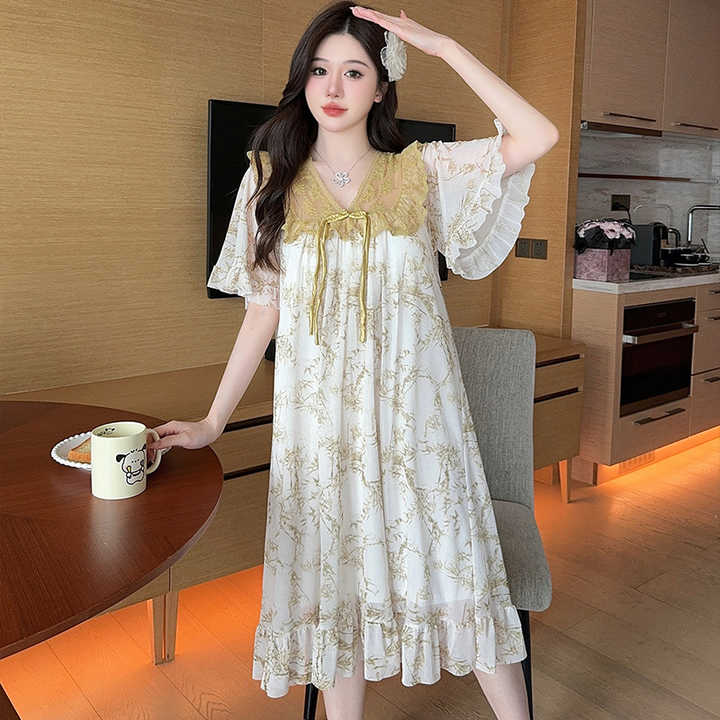 Women's sleepwear 