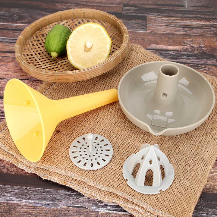 Manual lemon squeezer, cutting boards and equipment 