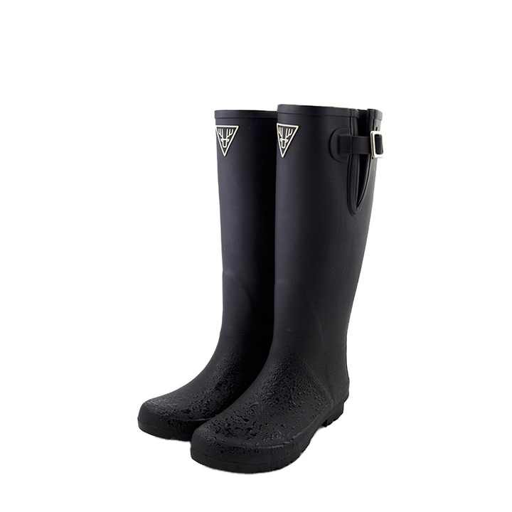 Soft rubber waterproof shoe 