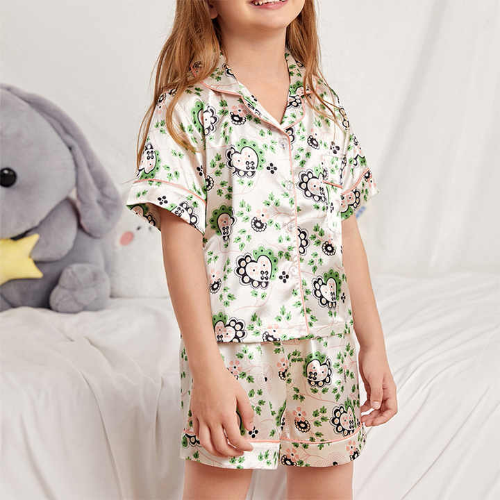 Long sleeve sleepwear set 